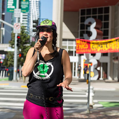 Dropping The Banner On Wells Fargo's Fossil Foolishness:May 18, 2022